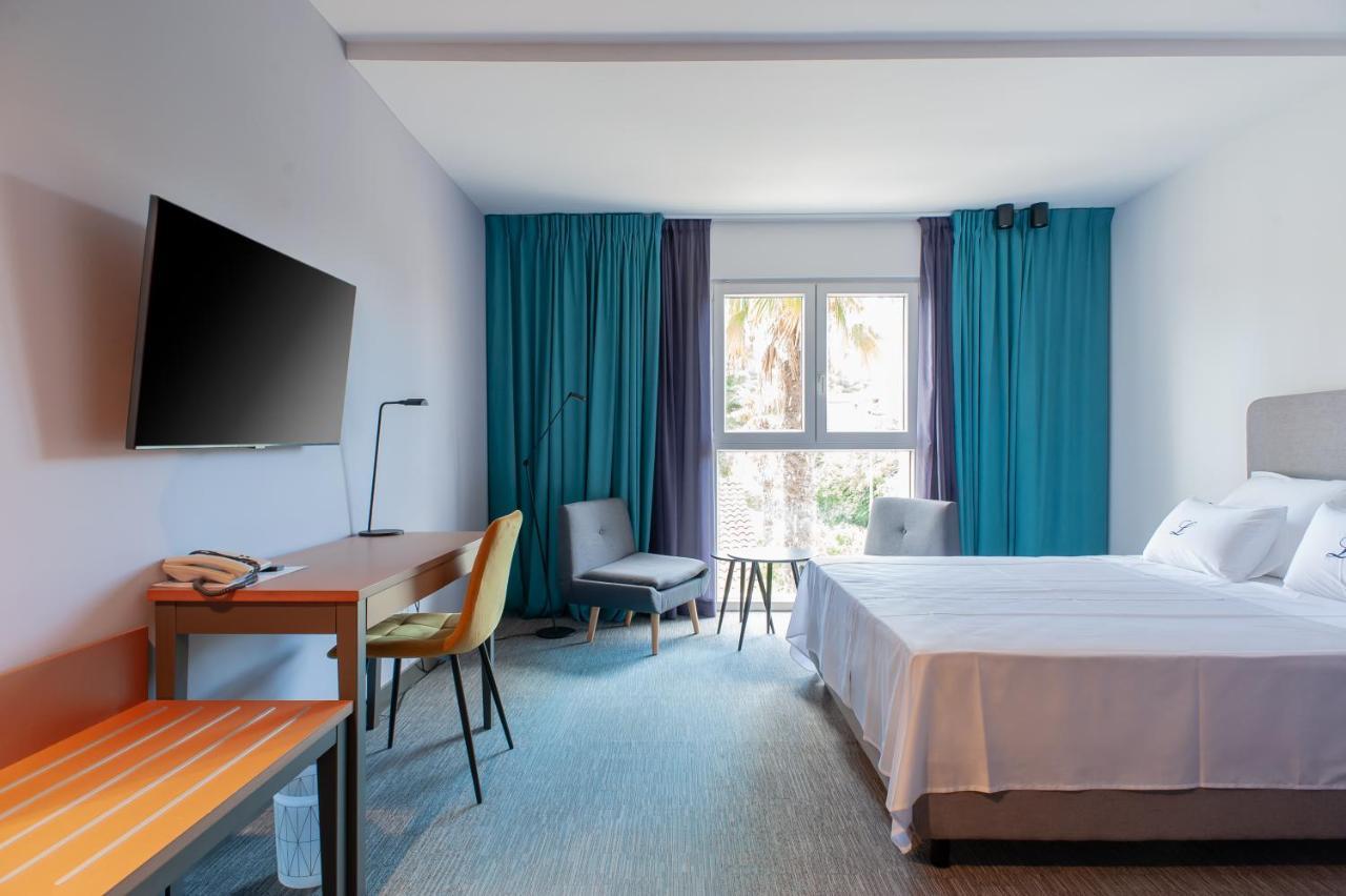 Boutique Lili Hotel 4*
